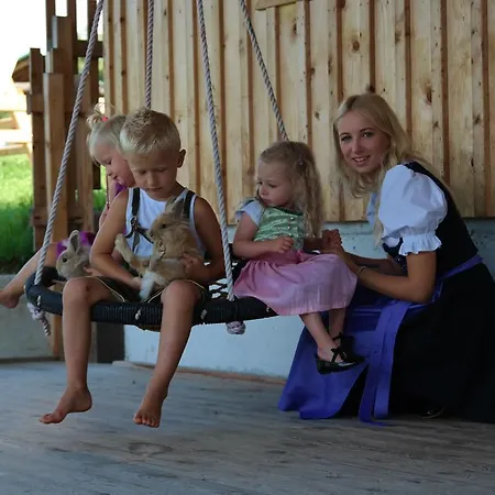 Feriengut Linortner *